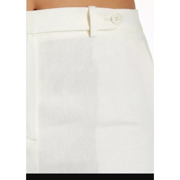 Theory Nadeema Linen Flare Leg Drape Trousers in White, Size 6 - Picture 3 of 8